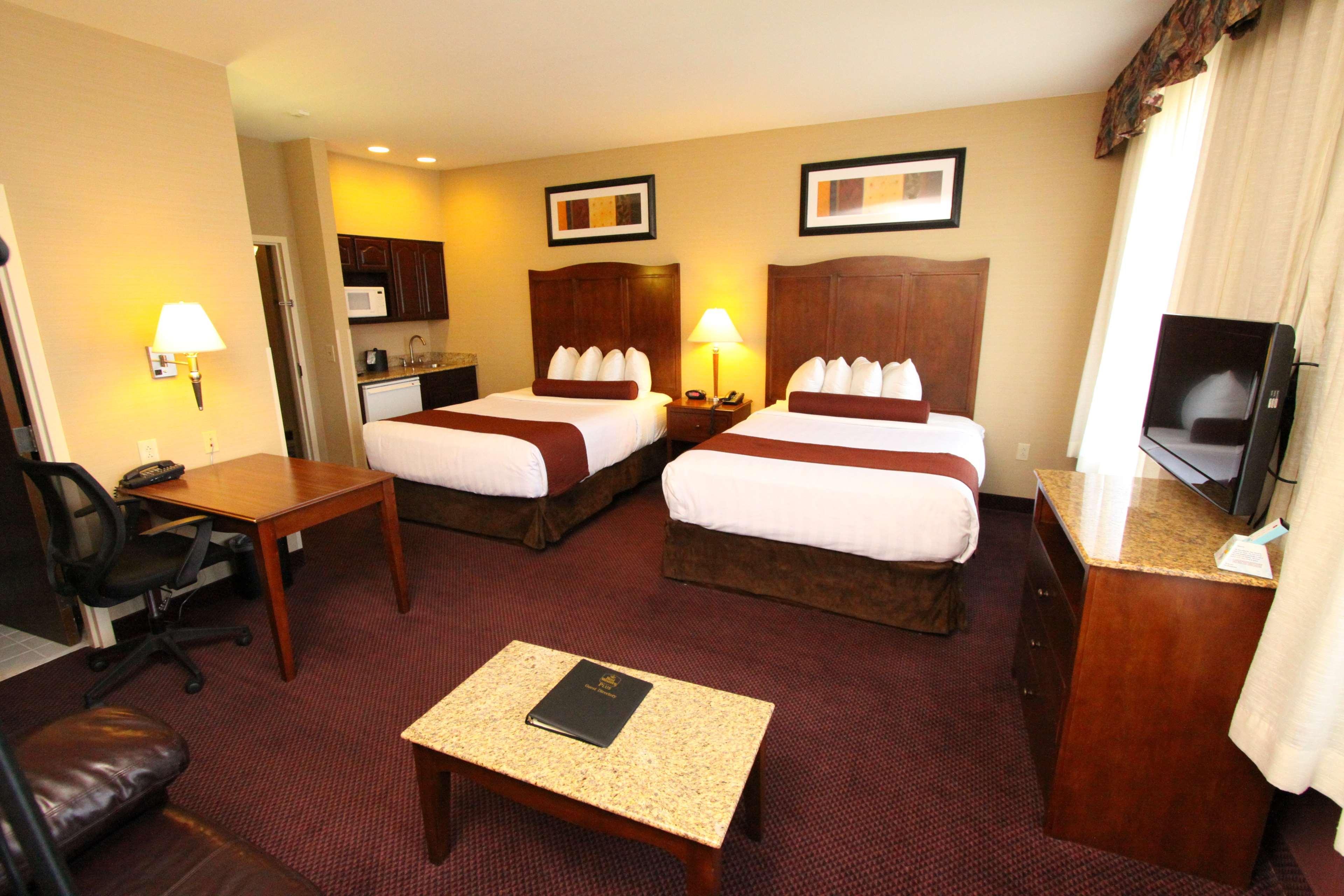 Best Western Plus Hannaford Inn & Suites Kenwood Exterior foto