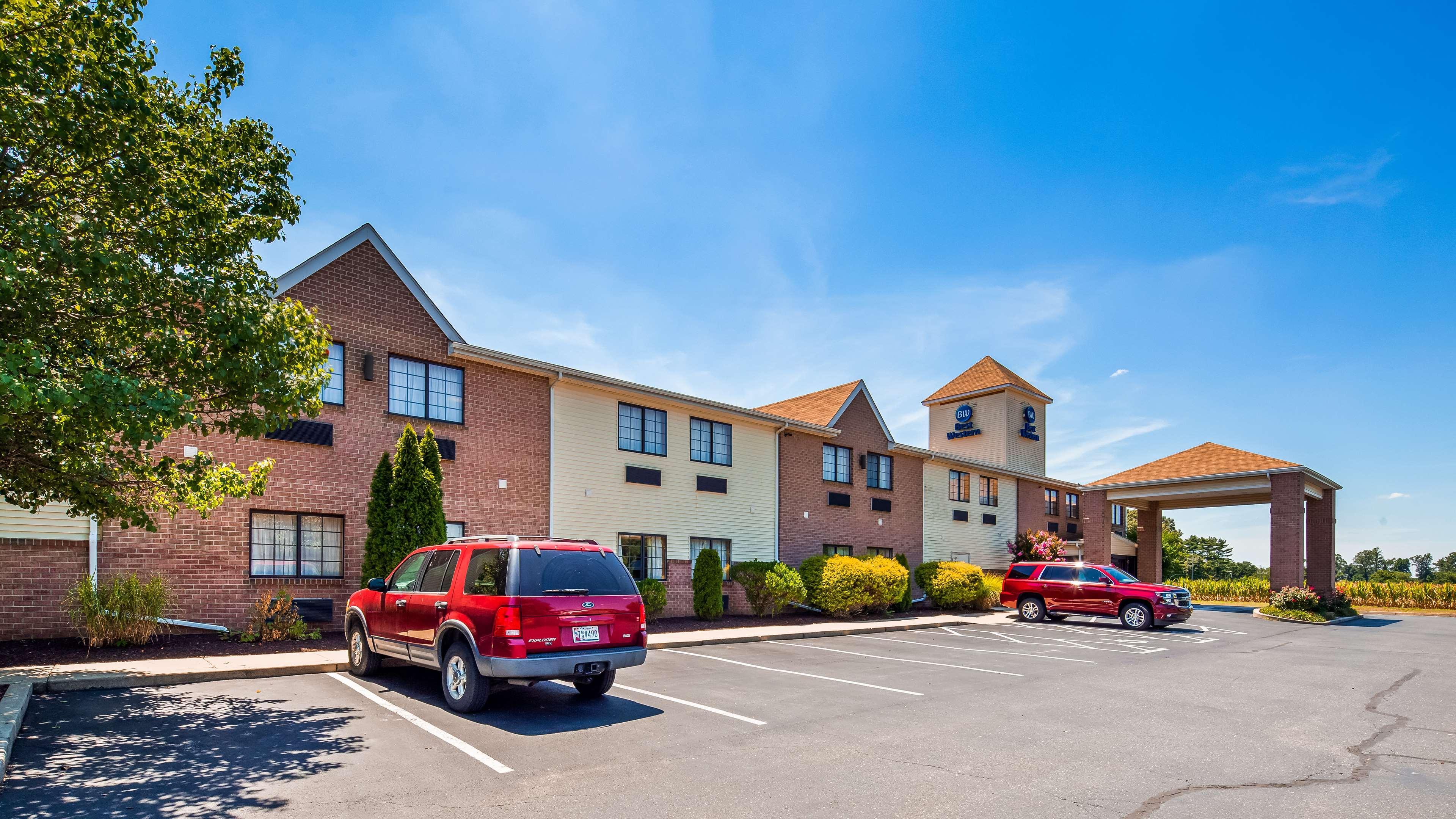 Best Western Plus Hannaford Inn & Suites Kenwood Exterior foto